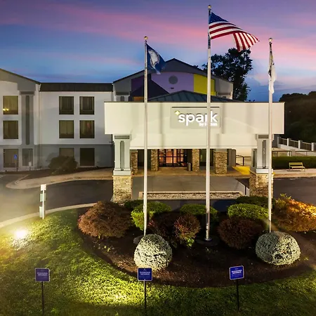 Spark By Hilton Waynesboro-2