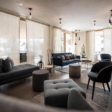 Hotel Tofana-2