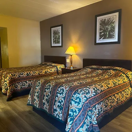 Diamond Inn & Suites-2