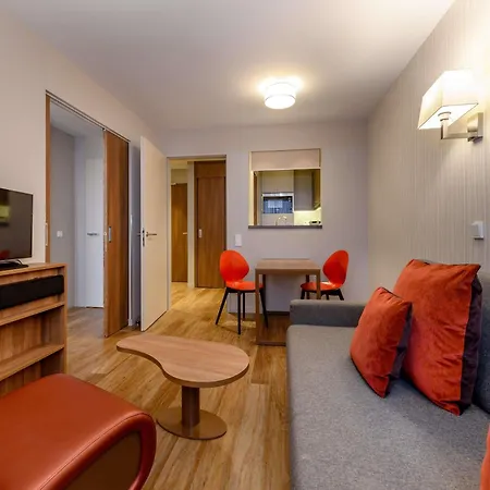 Aparthotel Adagio Frankfurt City Messe-2