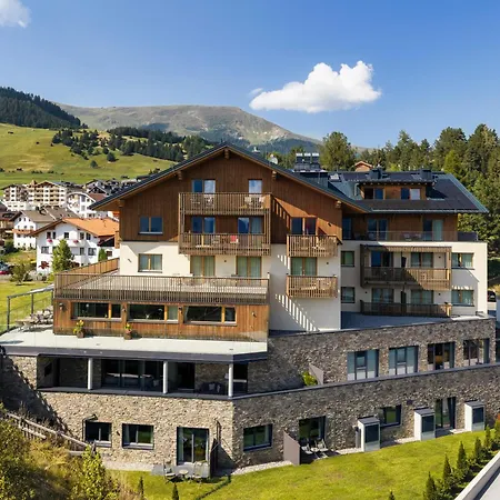 Hotel Garni Alpenjuwel Residenz-3