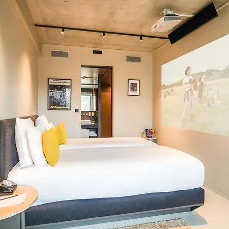 Mk2 Hotel Paradiso Nation-2