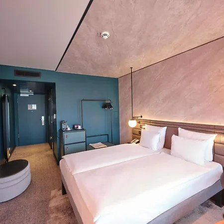 Novotel Muenchen City-3