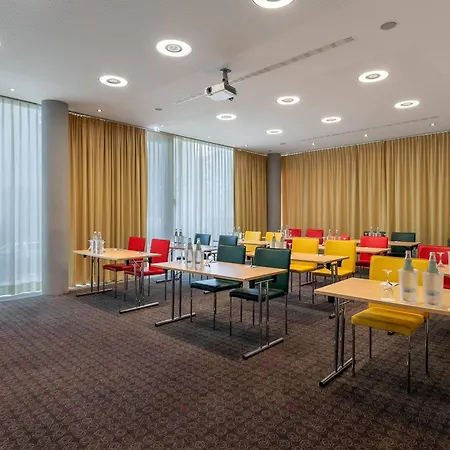 Wyndham Frankfurt Niederrad-3