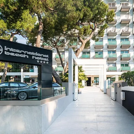 International Beach Hotel-2
