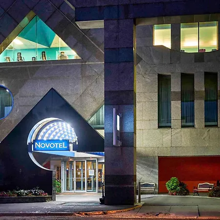 Novotel Toronto North York-3