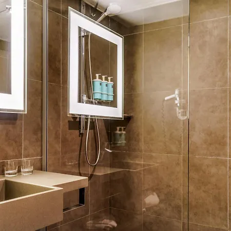 Novotel Avignon Nord-2