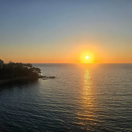 Hotel Grifeu Y Restaurant - Costa Brava-2