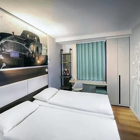 Ibis Locarno-2