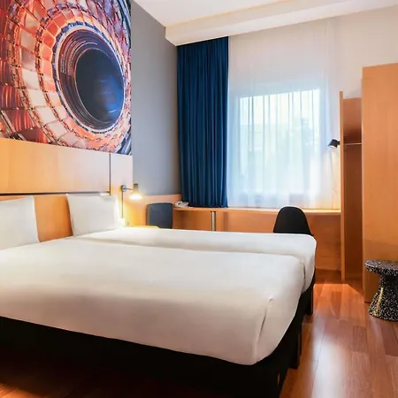 Ibis Geneve Petit Lancy-3