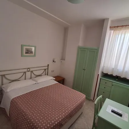 Hotel Dania-2