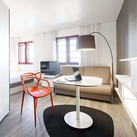 Novotel Suites Perpignan Centre-3