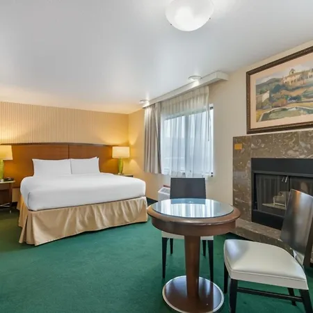 Red Lion Hotel Rogue Regency Medford Airport-2