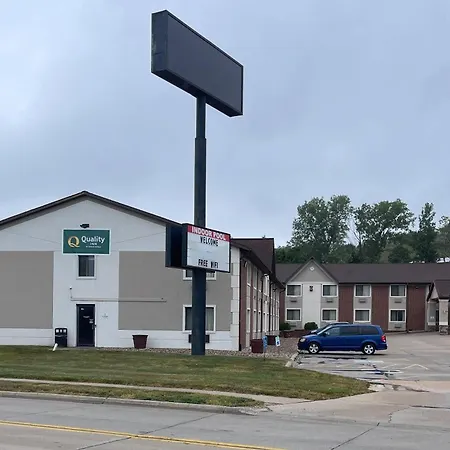 Quality Inn Council Bluffs I-80-2