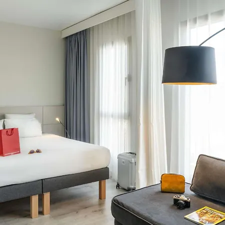 Novotel Suites Malaga Centro-3