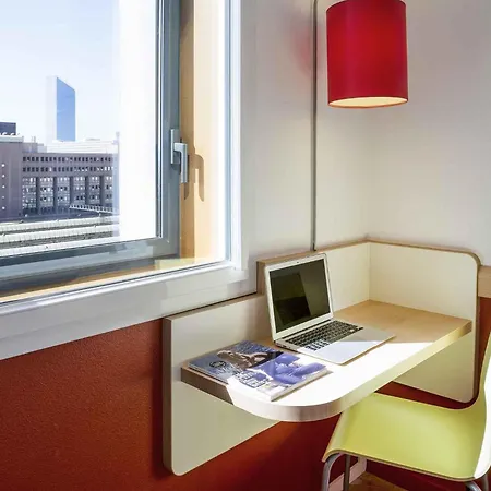 Ibis Budget Lyon Centre - Gare Part Dieu-2
