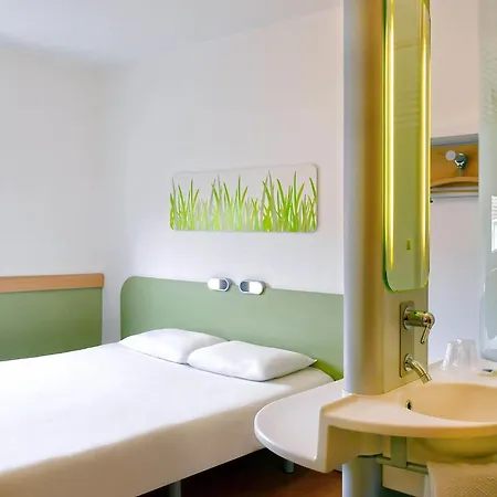 ibis budget Nimes Centre Gare-3
