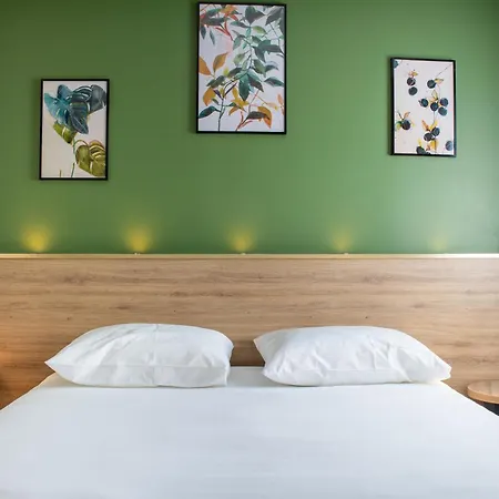 Brit Hotel Cahors Centre - Le Valentre-3