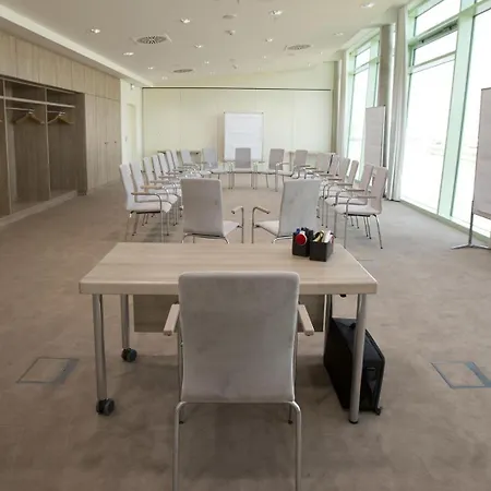 Best Western Plus Hotel Bremerhaven-3