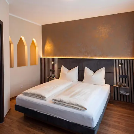 Wali'S Hotel-2