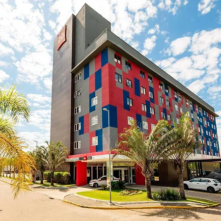 Ibis Porto Alegre Assis Brasil - em frente à FIERGS e com estacionamento gratuito-2