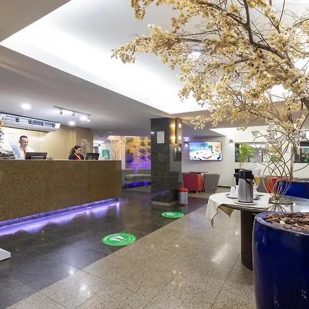 Hotel Golden Park Recife Boa Viagem By Nacional Inn-3