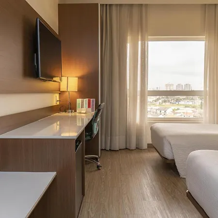 ibis Styles Curitiba Aeroporto-3