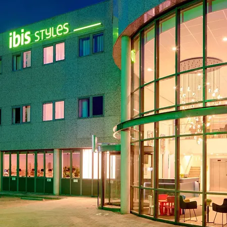 Ibis Styles Almere-3
