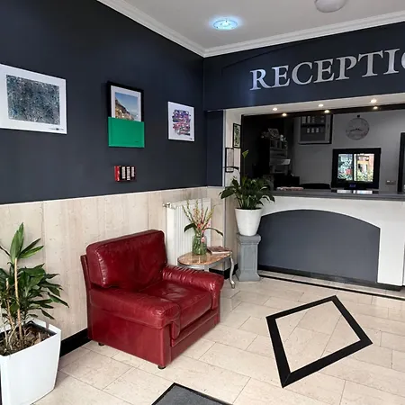 Yasha Hotel-2