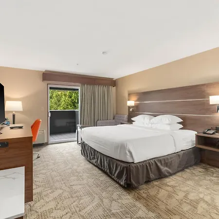 Medallion Inn And Suites-2
