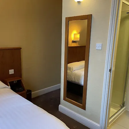 Orchard Hotel-3