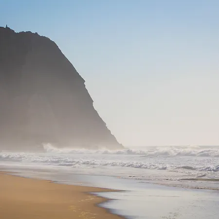 Azenhas Do Mar Valley House-3
