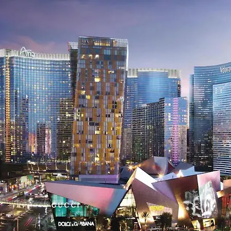 Gorgeous Suite Vdara 22Nd Flr - Pool View - Free Valet-2