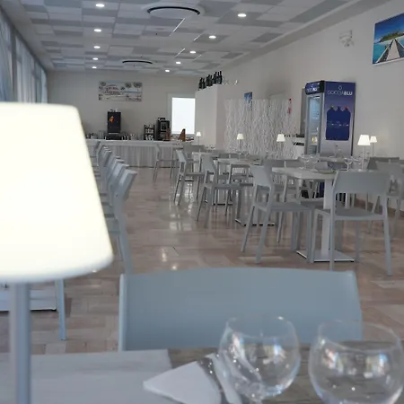 Lively Hotel-3