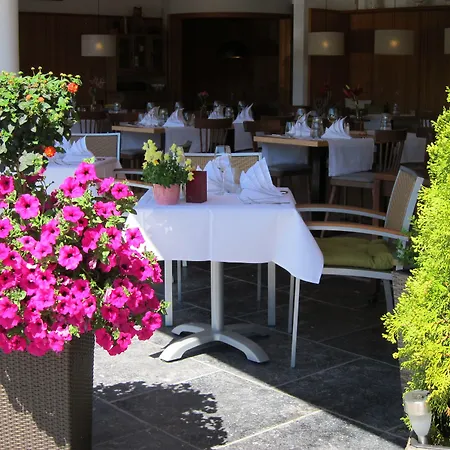 Hotel Bären Titisee-2