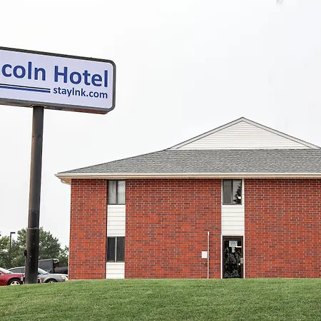 Lincoln Hotel-2