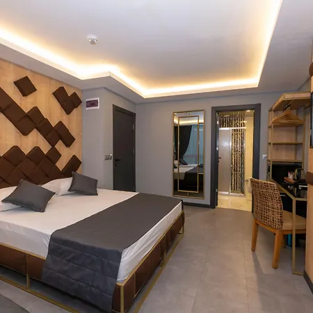 Fly And Stay Airport Hotel-3