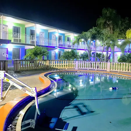 Tropical Inn & Suites, Downtown Clearwater-2