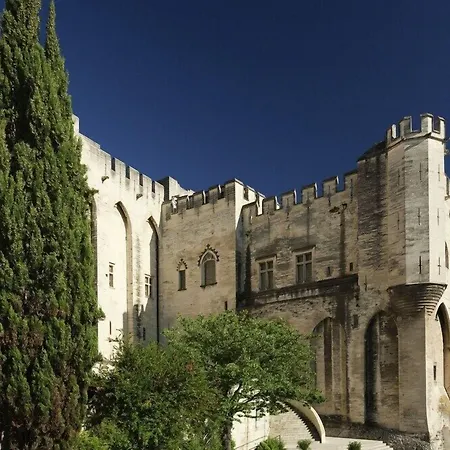Mercure Avignon Centre Palais des Papes-3