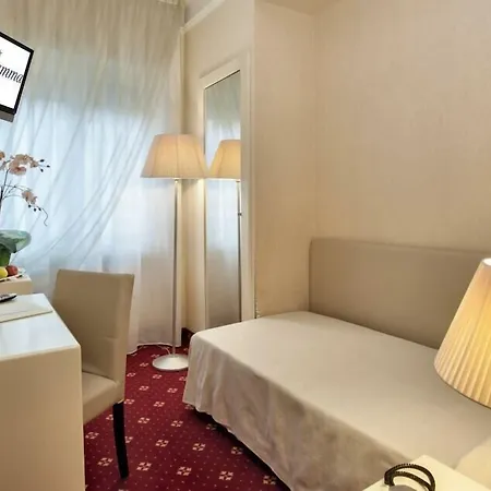 Hotel Gamma-3