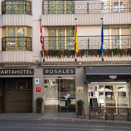 Aparto-Hotel Rosales-3