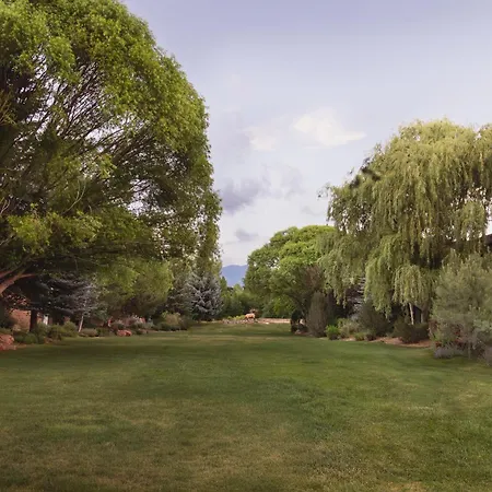 El Monte Sagrado Resort & Spa-2