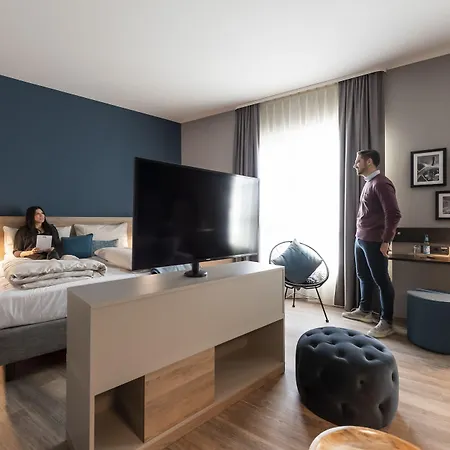HARBR. hotel Heilbronn-2