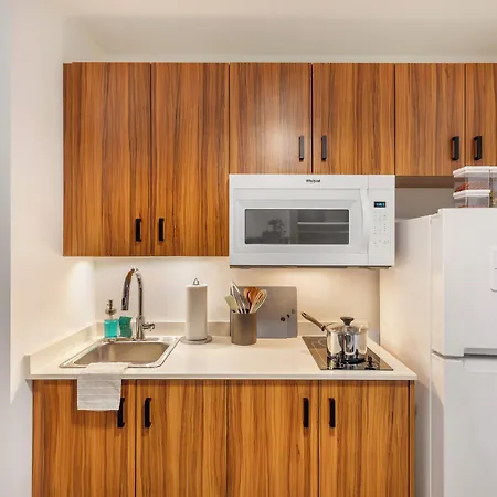 Uptown Suites Extended Stay Miami Fl - Homestead-3