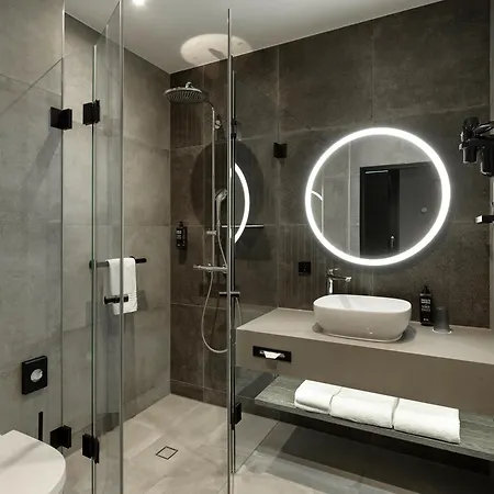 ibis Styles Friedrichshafen-3