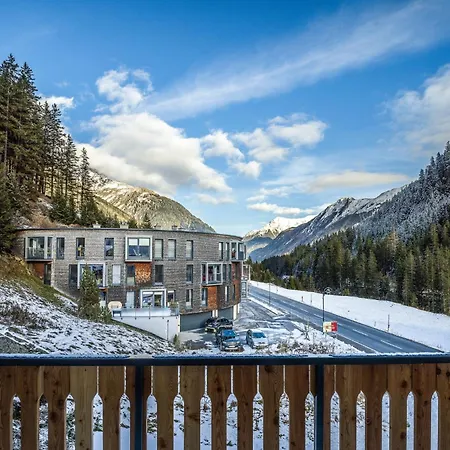 All-Suite Resort Paznaun-3