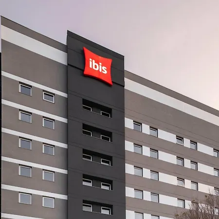 Ibis Botucatu-2