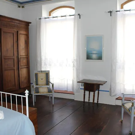 Chambres d'Hôtes L'Enclos des Jacobins-3