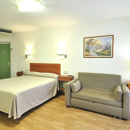 Hotel Apartamentos Aralso-3