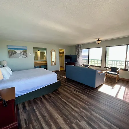 Buccaneer Inn-3